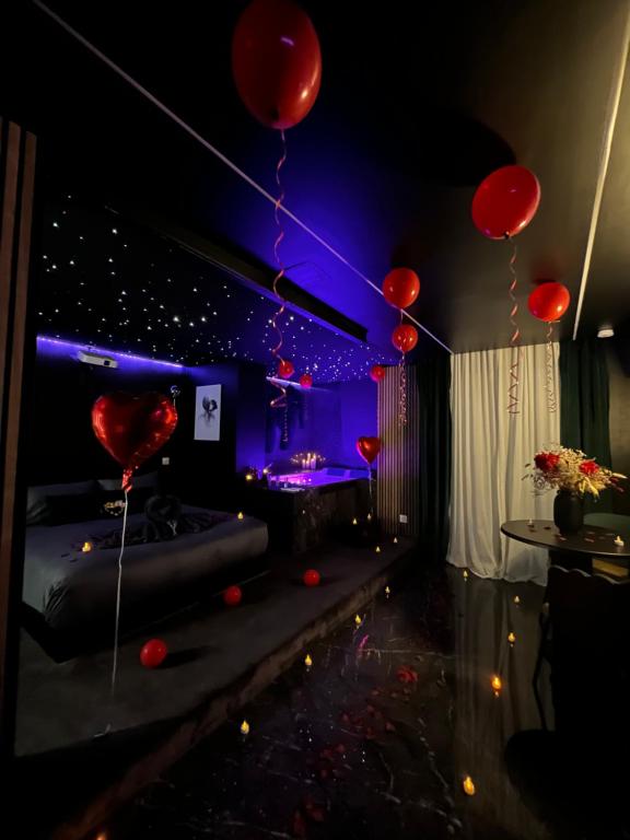 One Night Love Room Unique